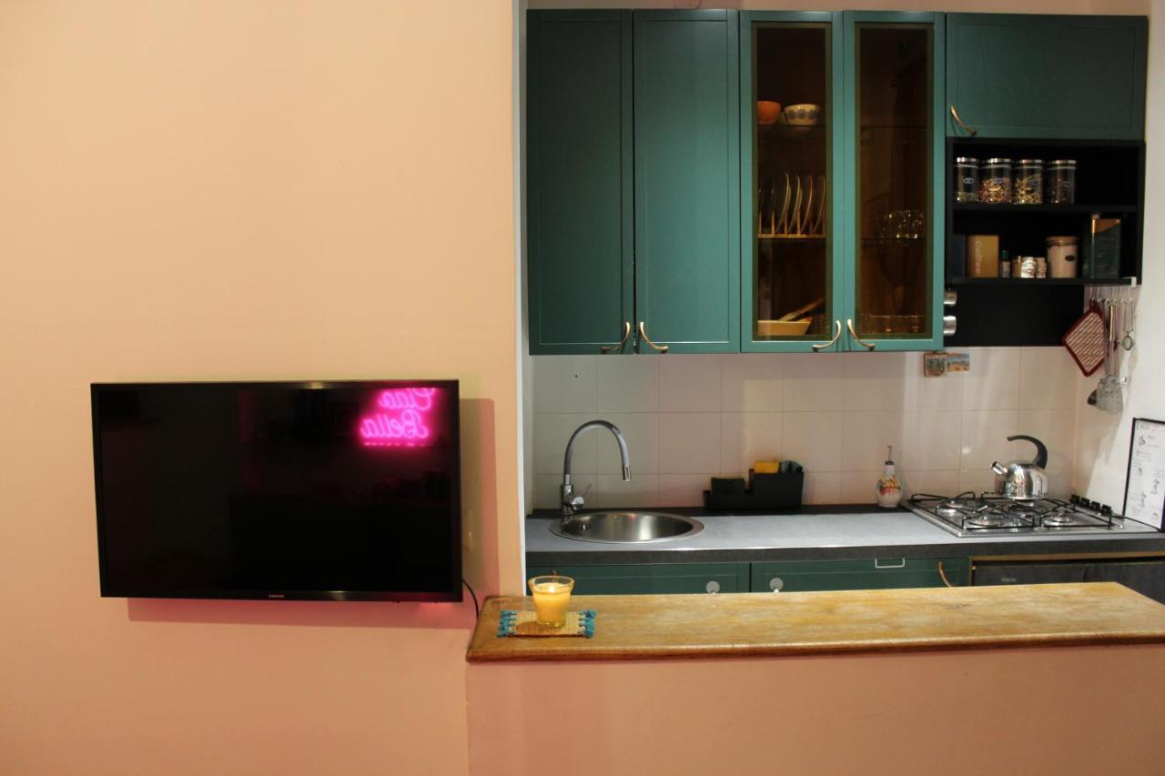 L' Altobasso Apt - Atypical Neapolitan House Luaran gambar