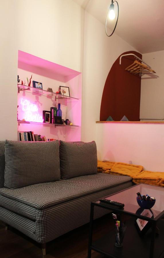 L' Altobasso Apt - Atypical Neapolitan House Luaran gambar