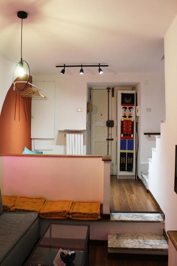 L' Altobasso Apt - Atypical Neapolitan House Luaran gambar